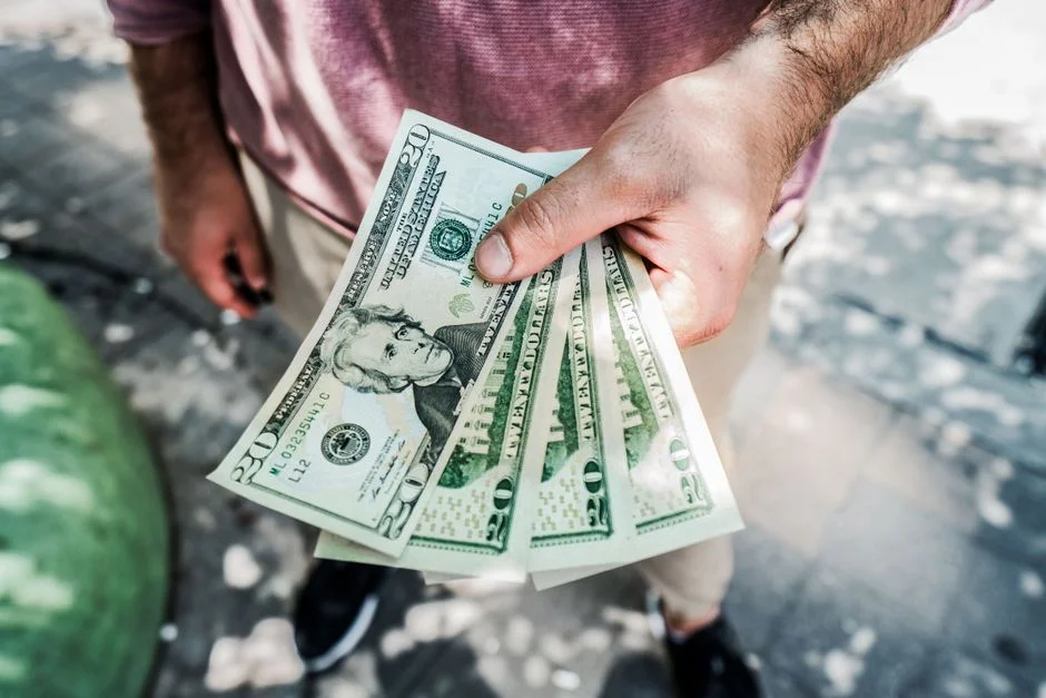 Financial flow, Wealth