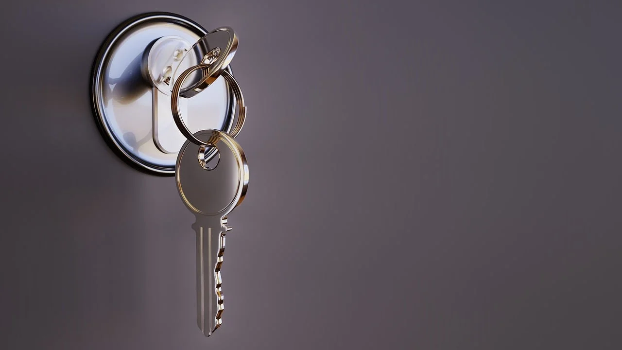 Longevity Lock, Feng