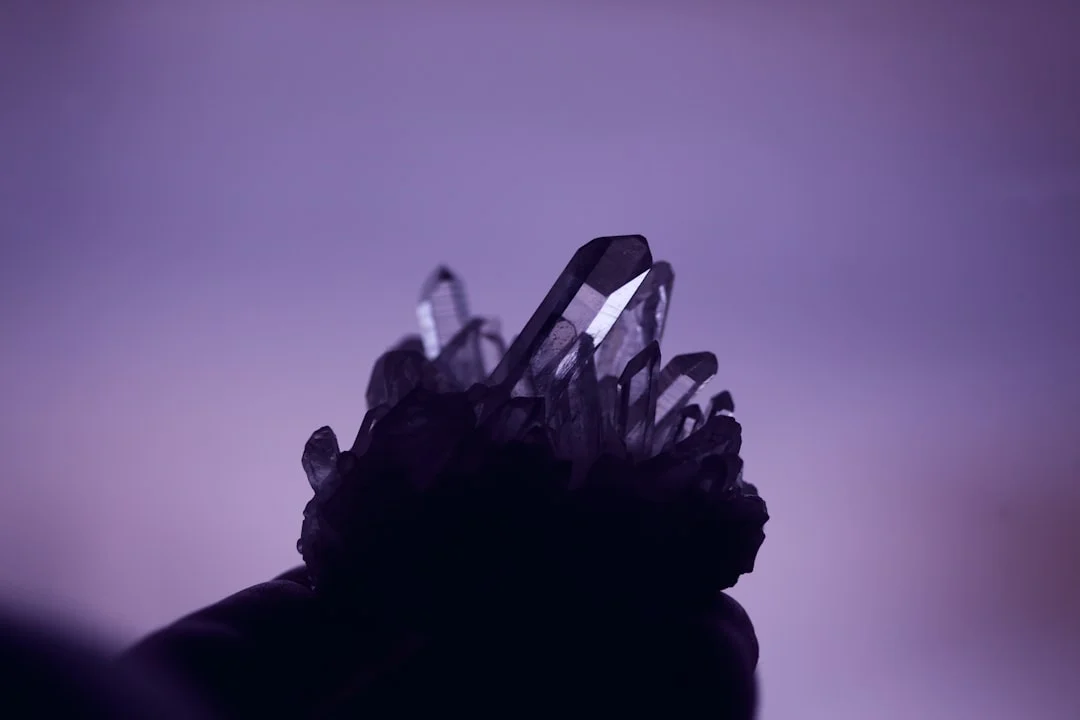 Black Hair Crystal,
