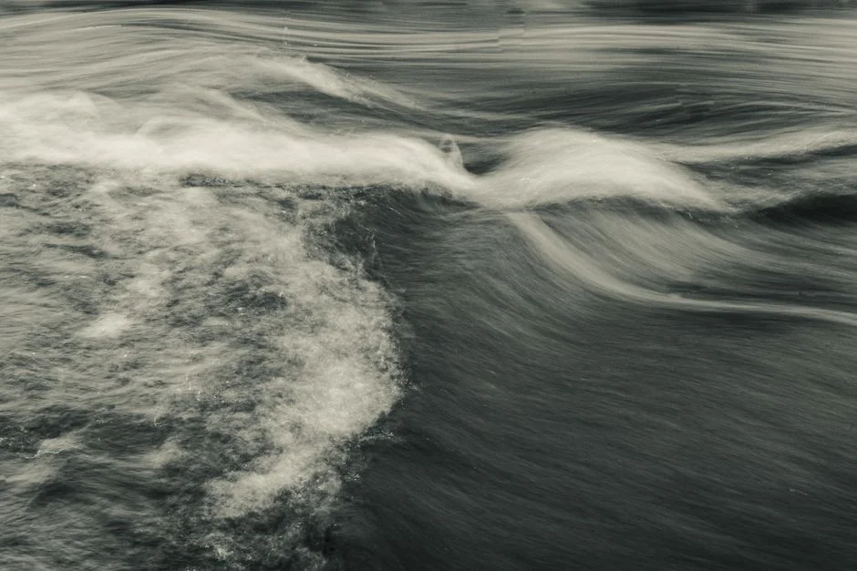 Water element, flow,