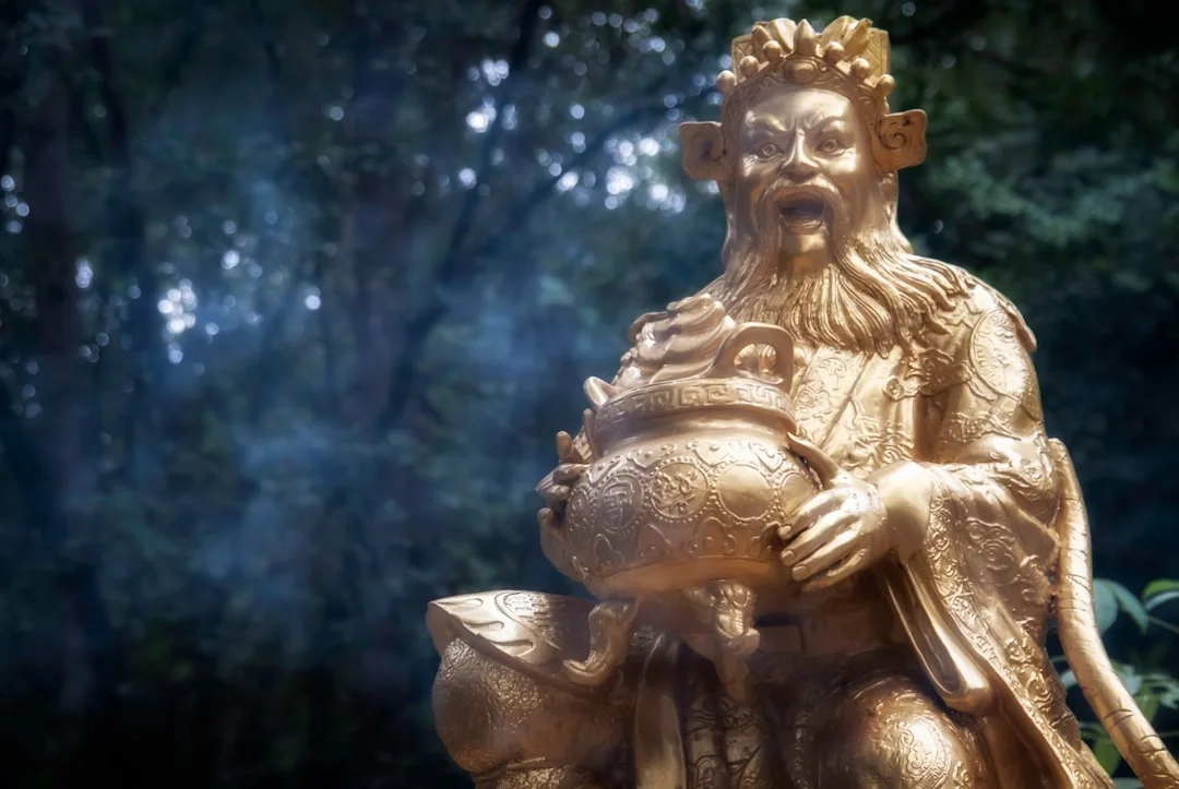 คู่มือจัดวางเทพแห่งโชคลาภ: ตำแหน่งมงคลสำหรับปีมะโรง 2024 อย่างละเอียด