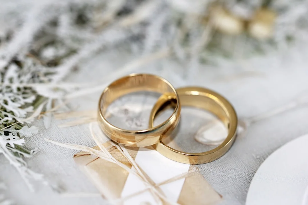 wedding rings, eternal