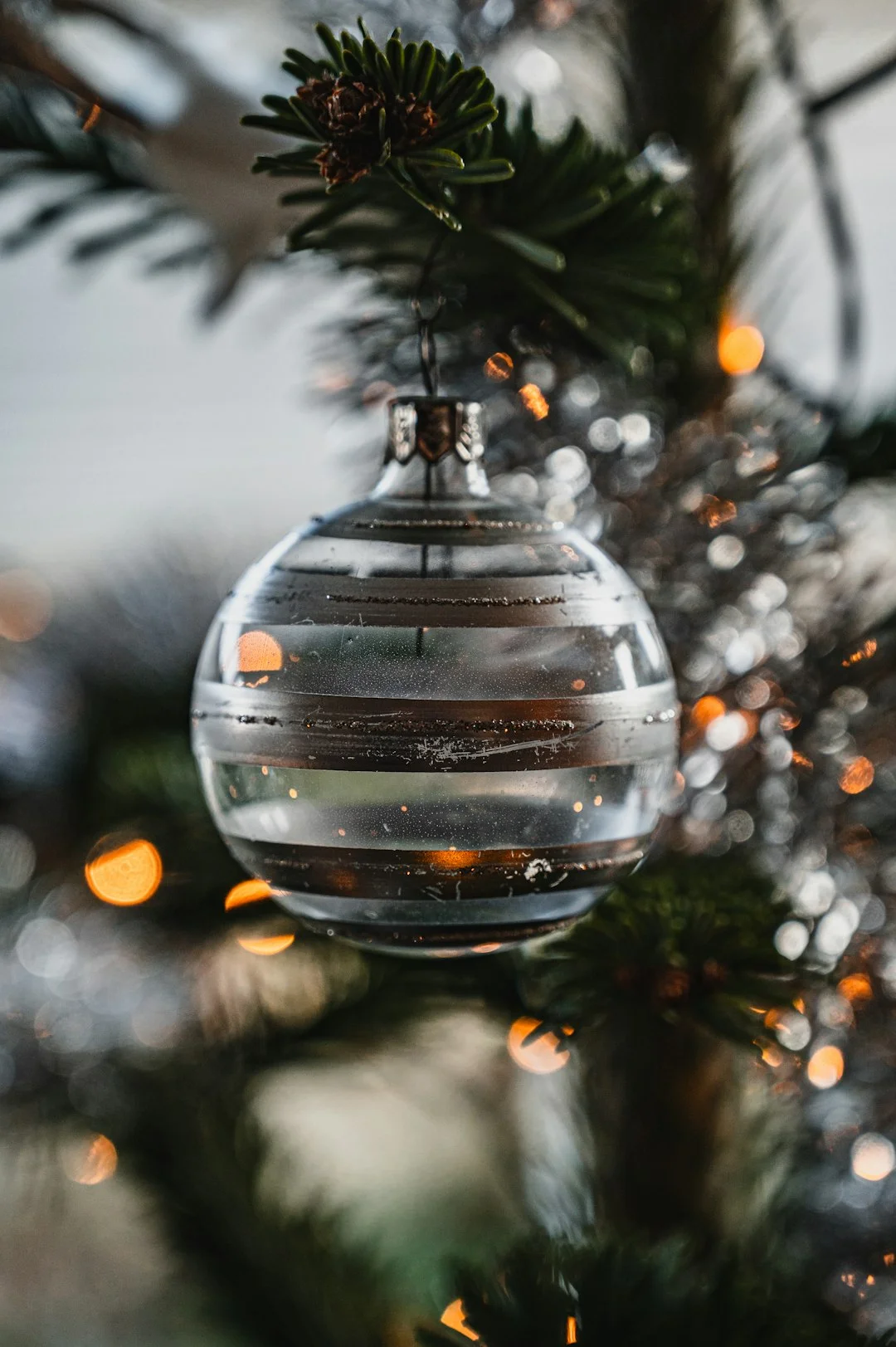 Clear Glass Ornament,