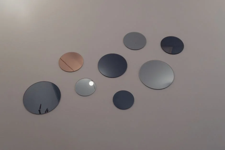 Feng Shui mirrors,