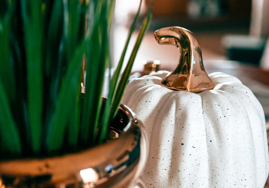 metallic decor, fall