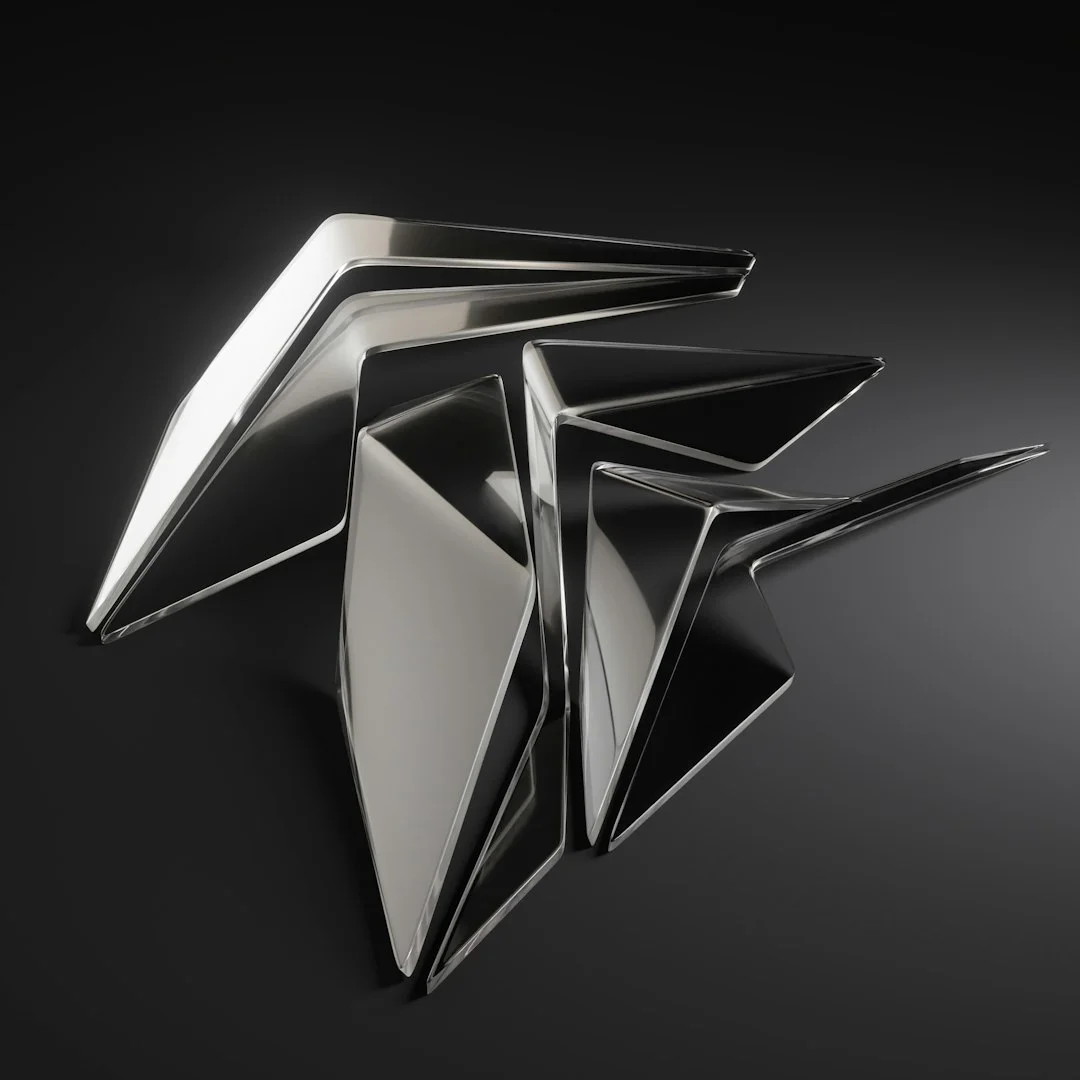 Metal element decor,