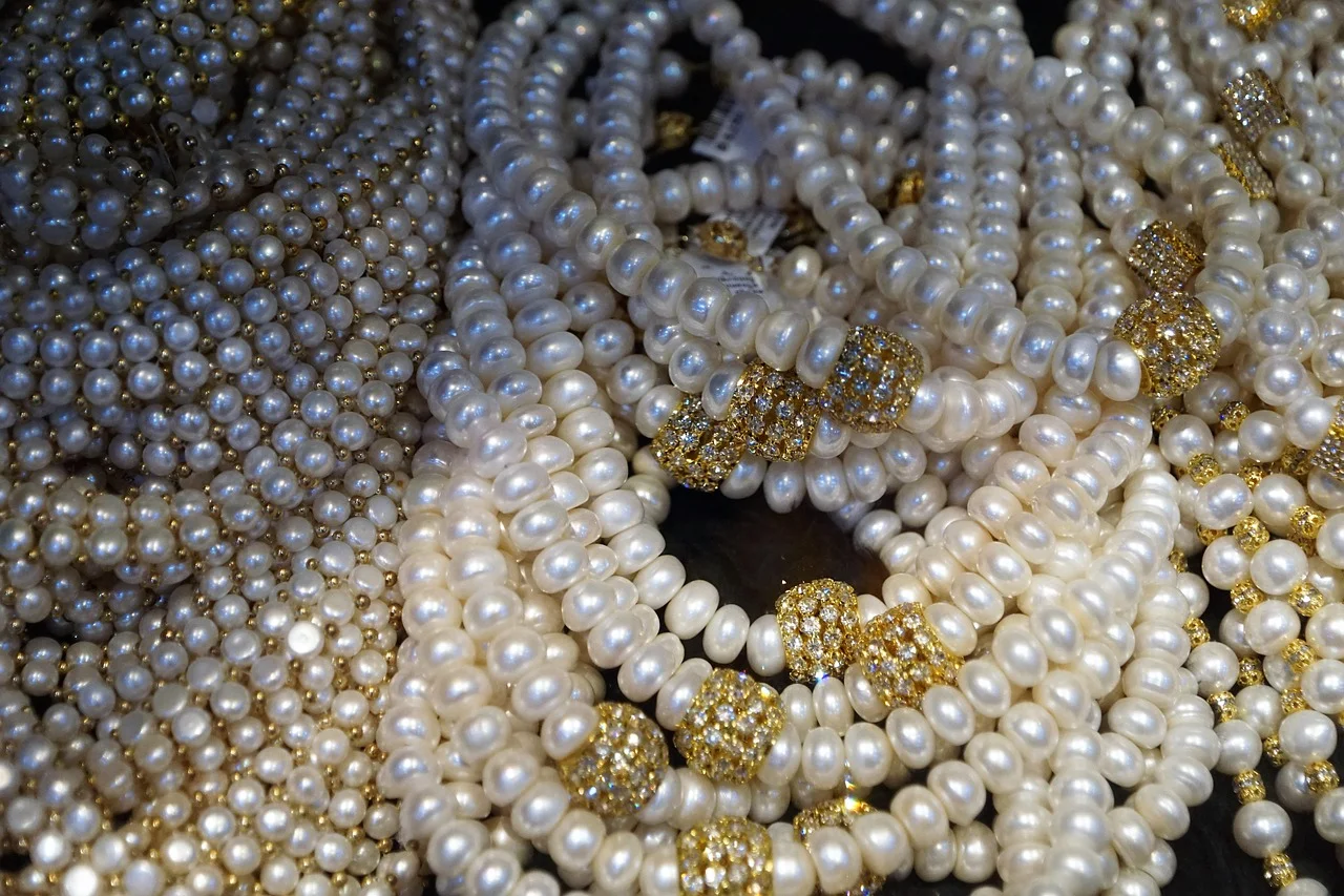 Natural gemstone selection,