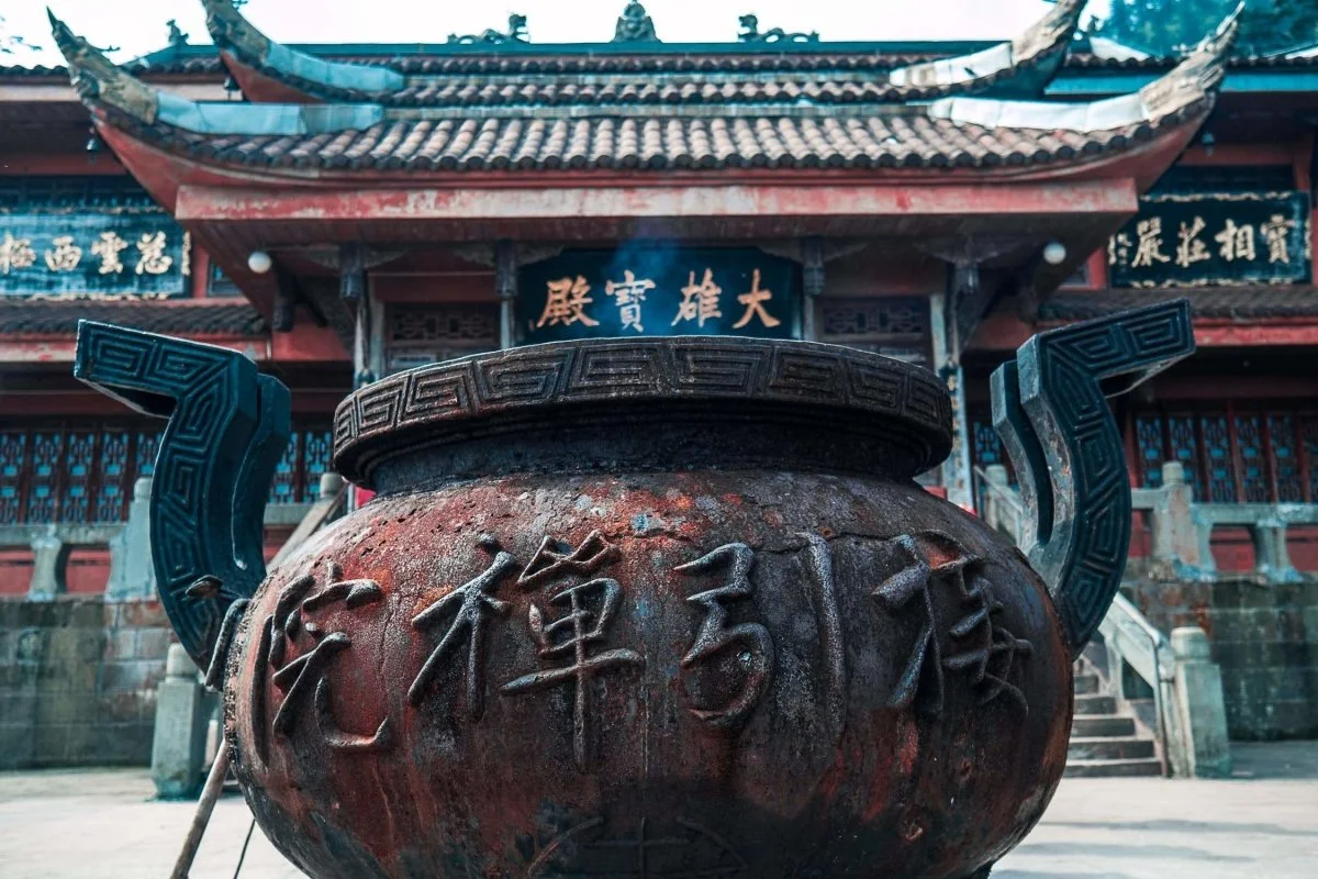 Feng Shui front