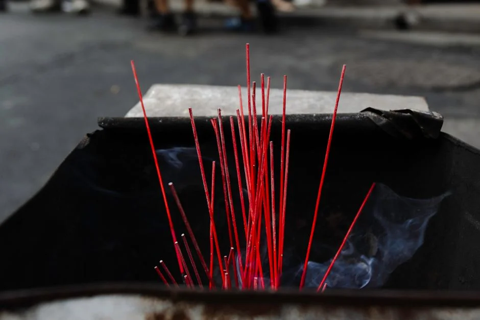 Incense ritual, Feng