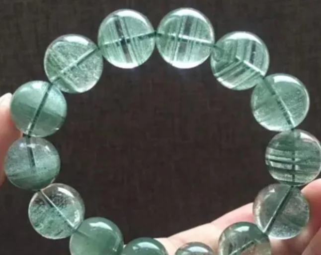 Layered quartz, chlorite