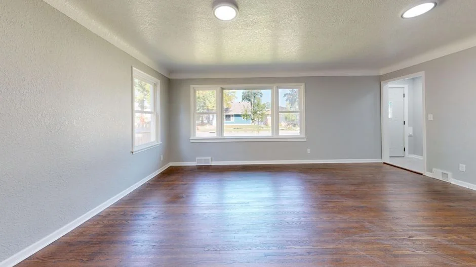 bold color staging,