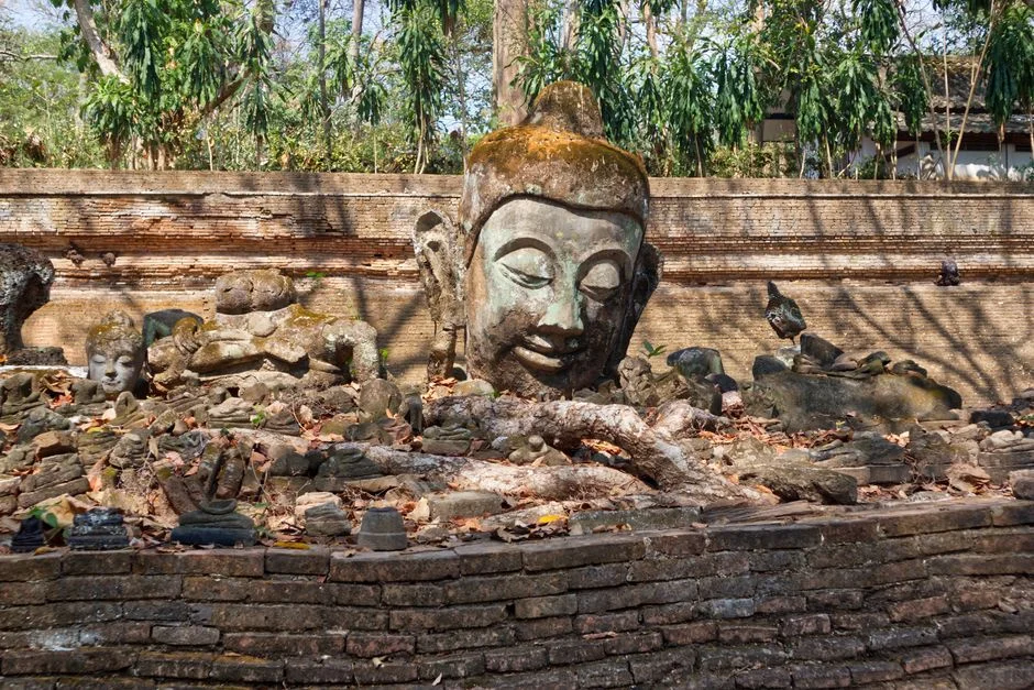 Longevity Buddha meaning,