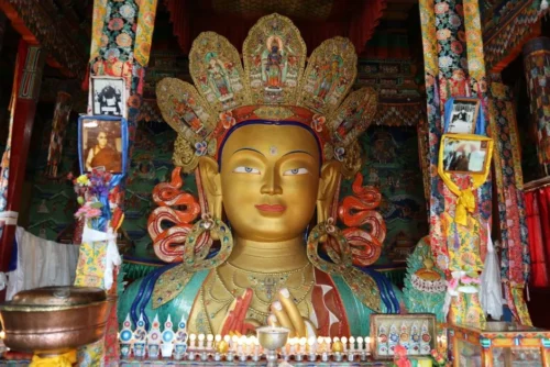 Longevity Buddha Meaning, Symbolism & Tibetan Buddhist Wisdom for Heal
 – FengshuiGallary