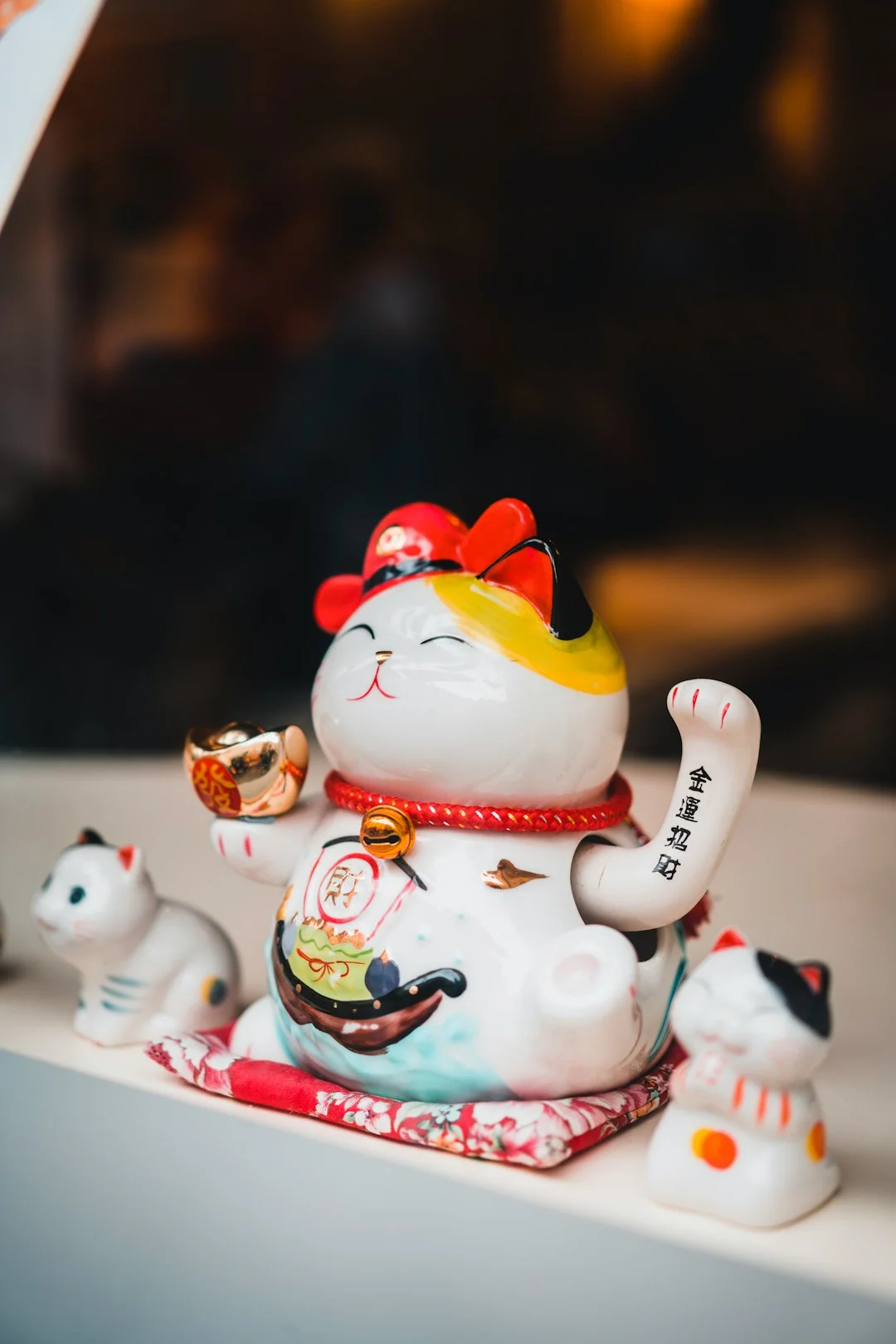 Maneki Neko, Lucky