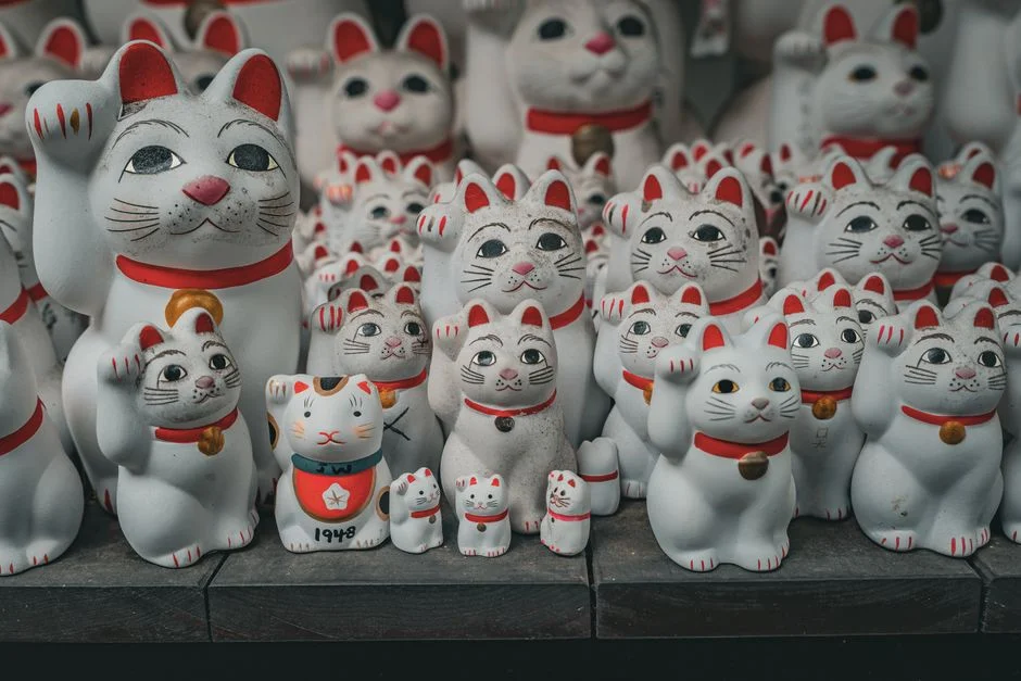 Maneki neko history,