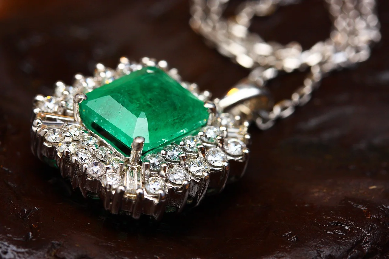 Jade Necklace, Good