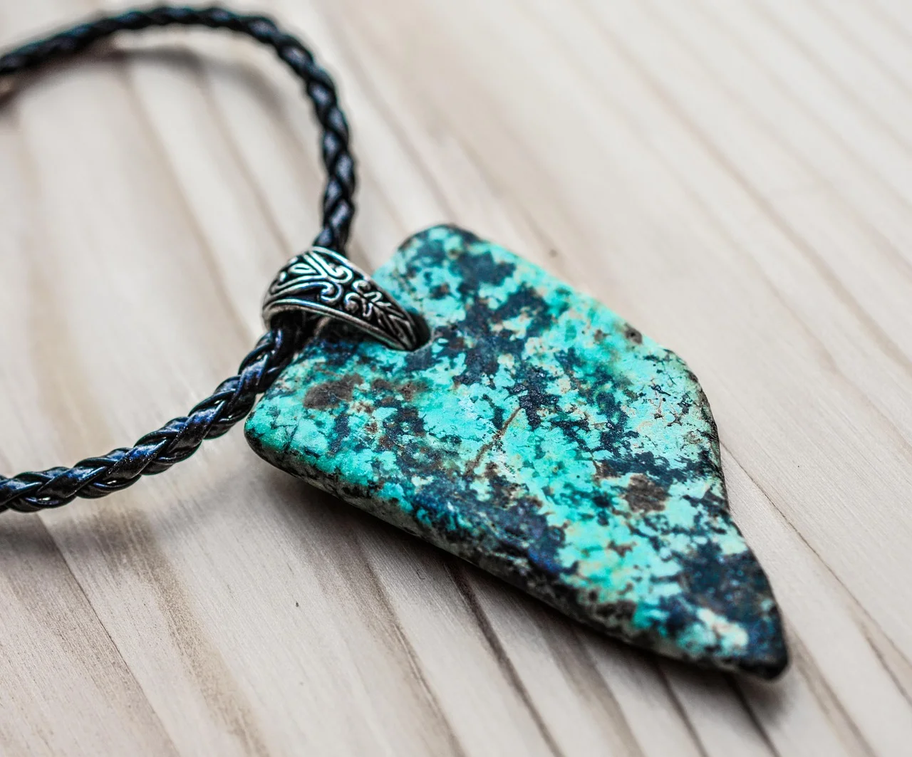 Choosing birthstone, Energy
