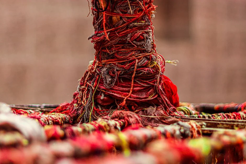 hindu red thread,