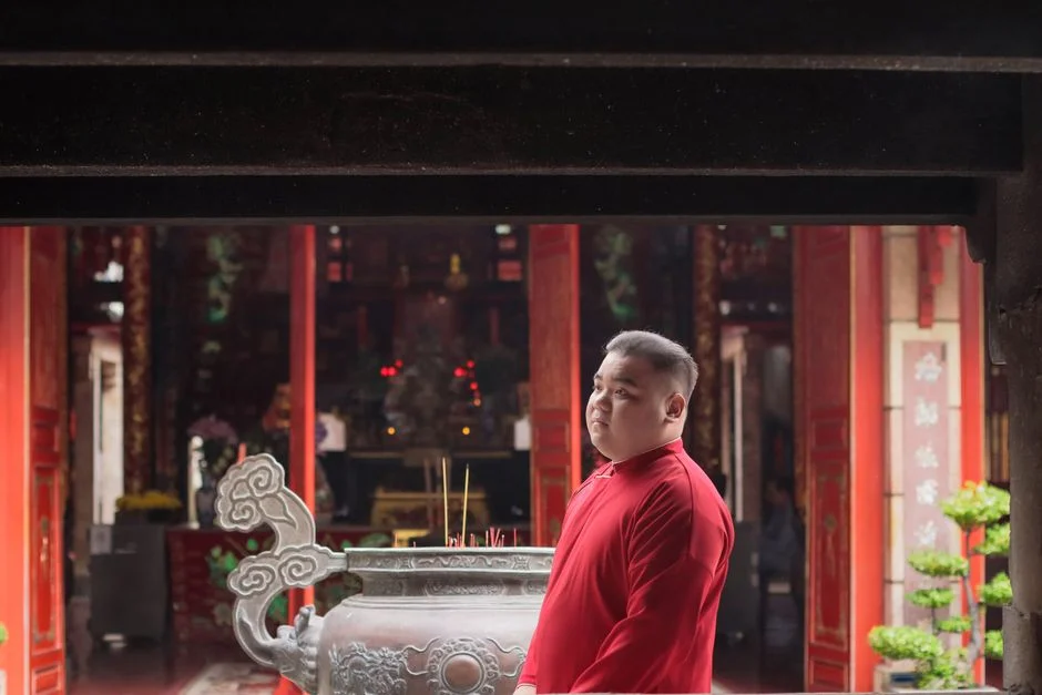 Buddhist ceremony, Red