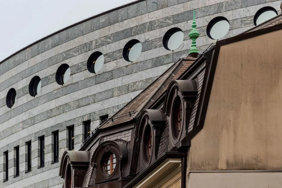 rounded facade feng