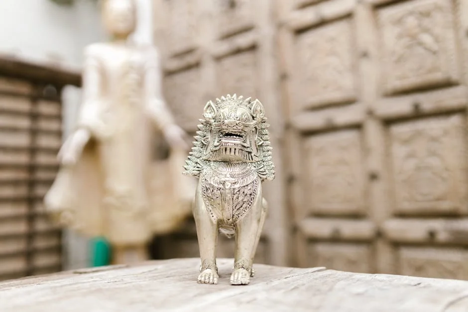 Artisan Lion Statue,