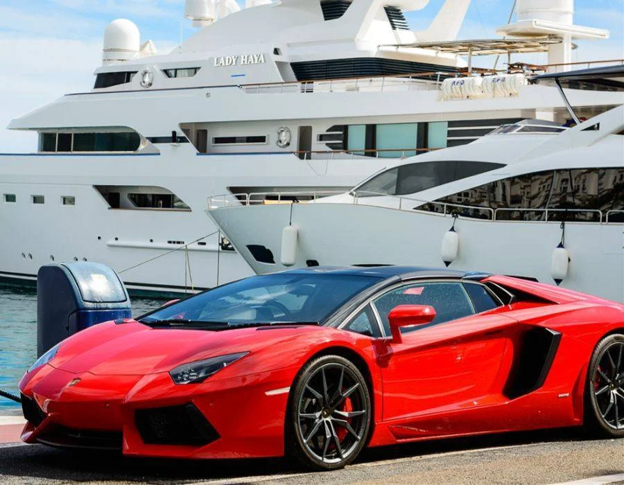 Modern luxury, Contemporary