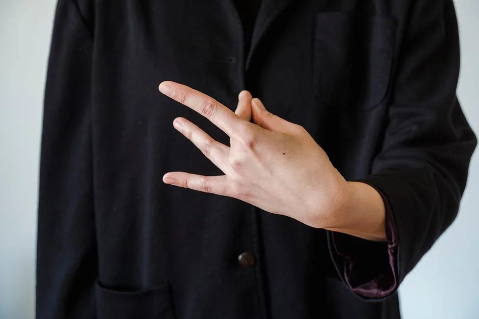 Green Tara mudra,