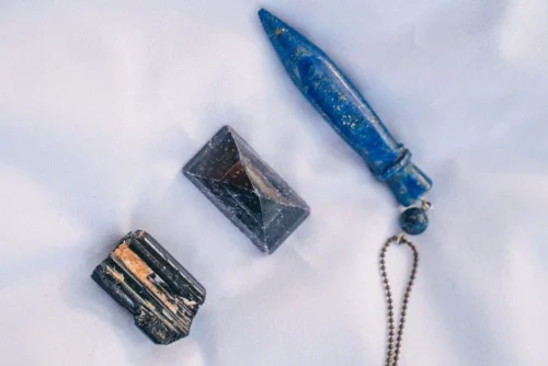 Use Lapis Lazuli bring you good luck in 2021
 – FengshuiGallary