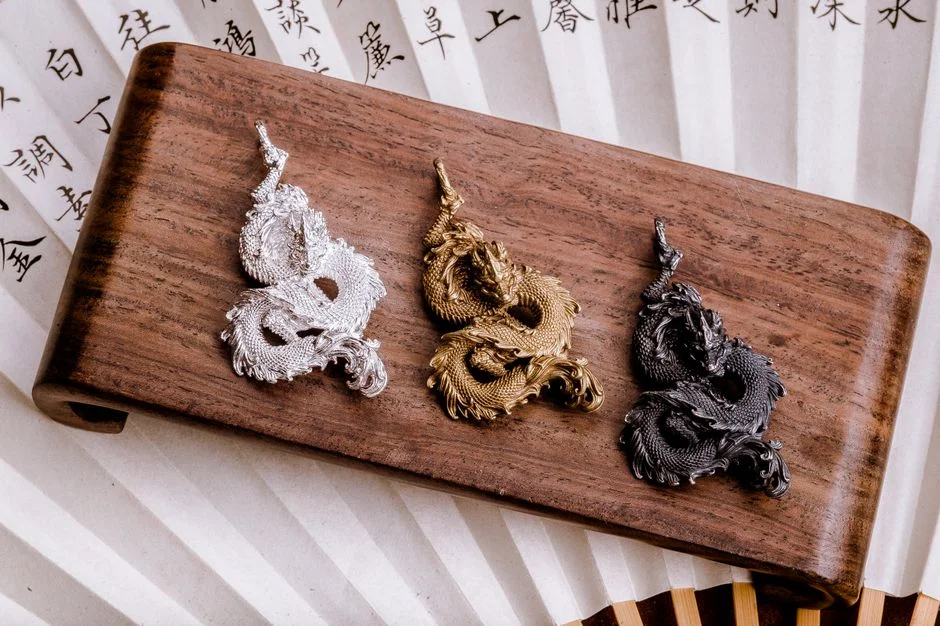 Dragon jewelry, Good