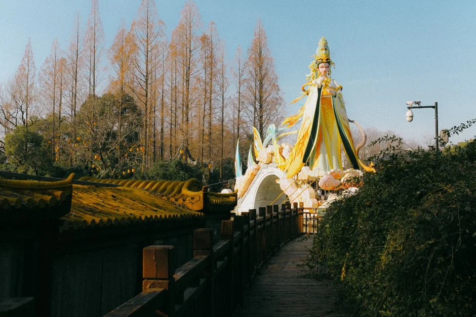 Leisure Guanyin, Prosperity